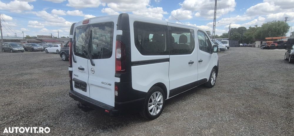 Opel Vivaro - 3