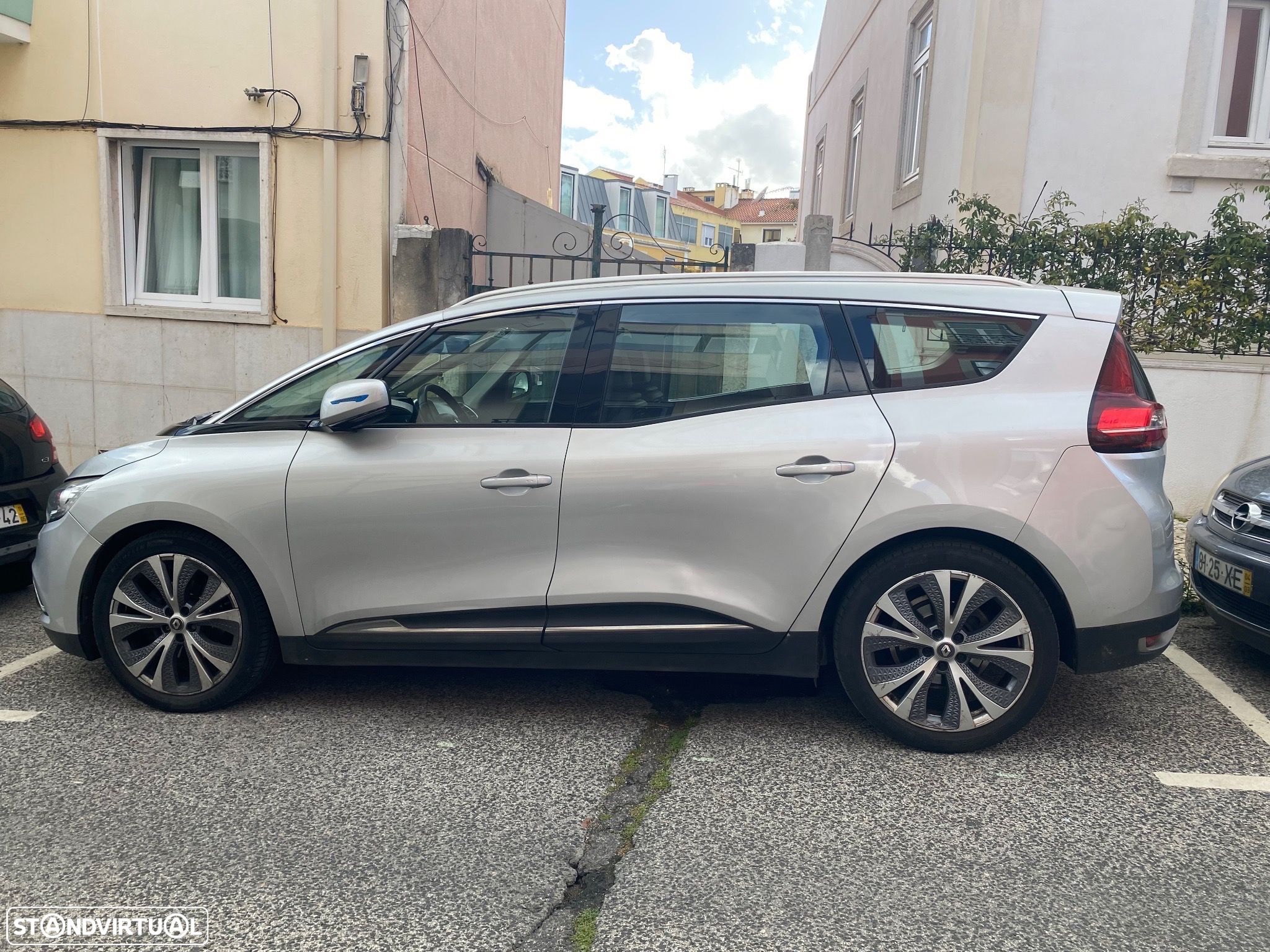 Renault Grand Scénic 1.5 dCi Bose Edition EDC SS - 1