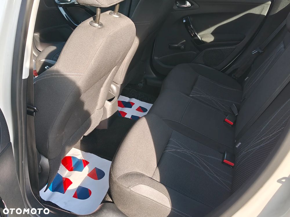 Peugeot 208 1.0 VTi Access - 8