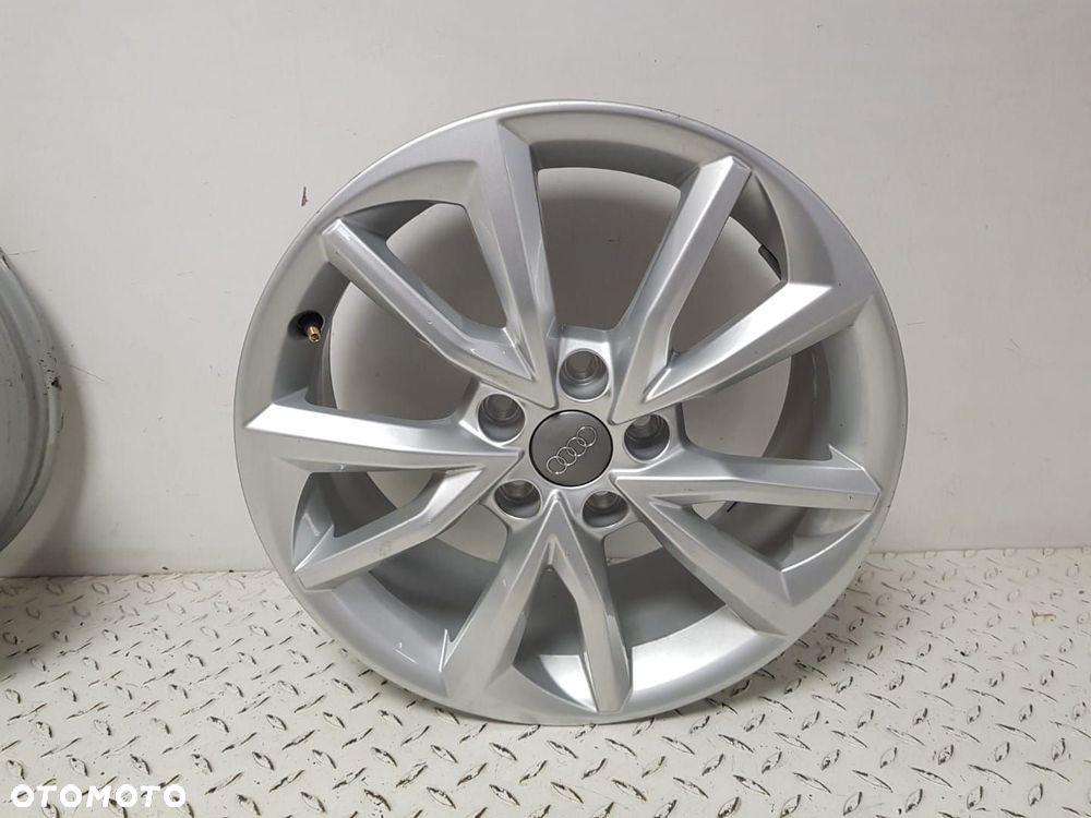 FABRYCZNIE NOWY ORYGINALNY KOMPLET ALUFELGI FELGI ALUMINIOWE AUDI TT A1 A4 A6   7.0 x 17r 5x112 ET47 - 9