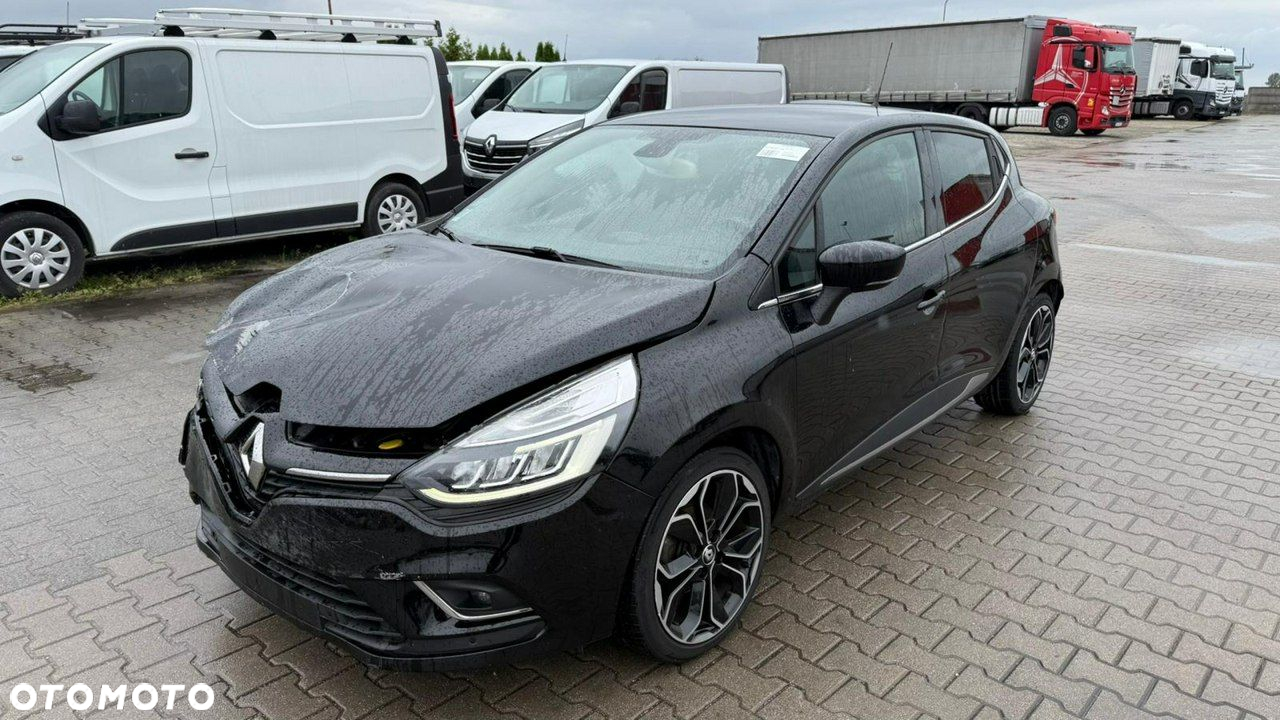 Renault Clio - 2
