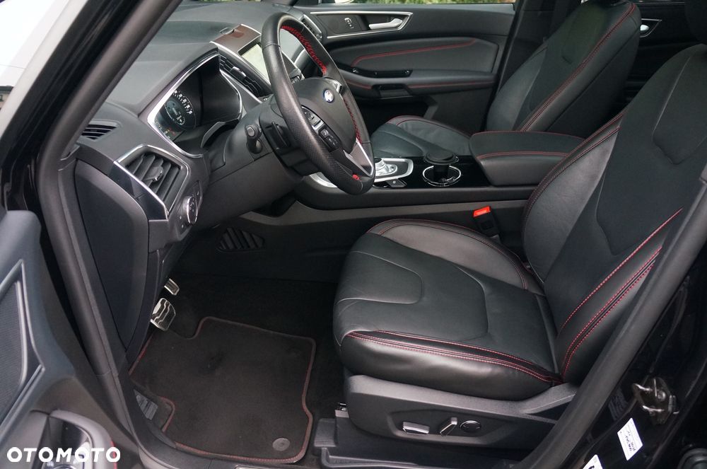 Ford S-Max 2.0 EcoBlue ST-Line - 38