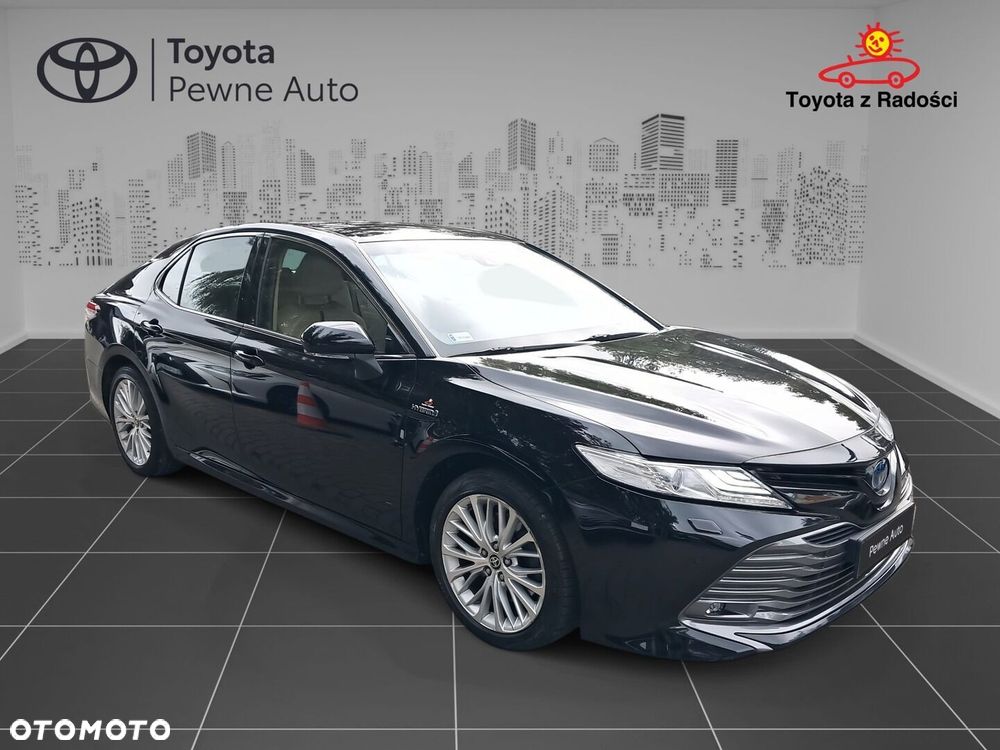 Toyota Camry 2.5 Hybrid Executive CVT - 2