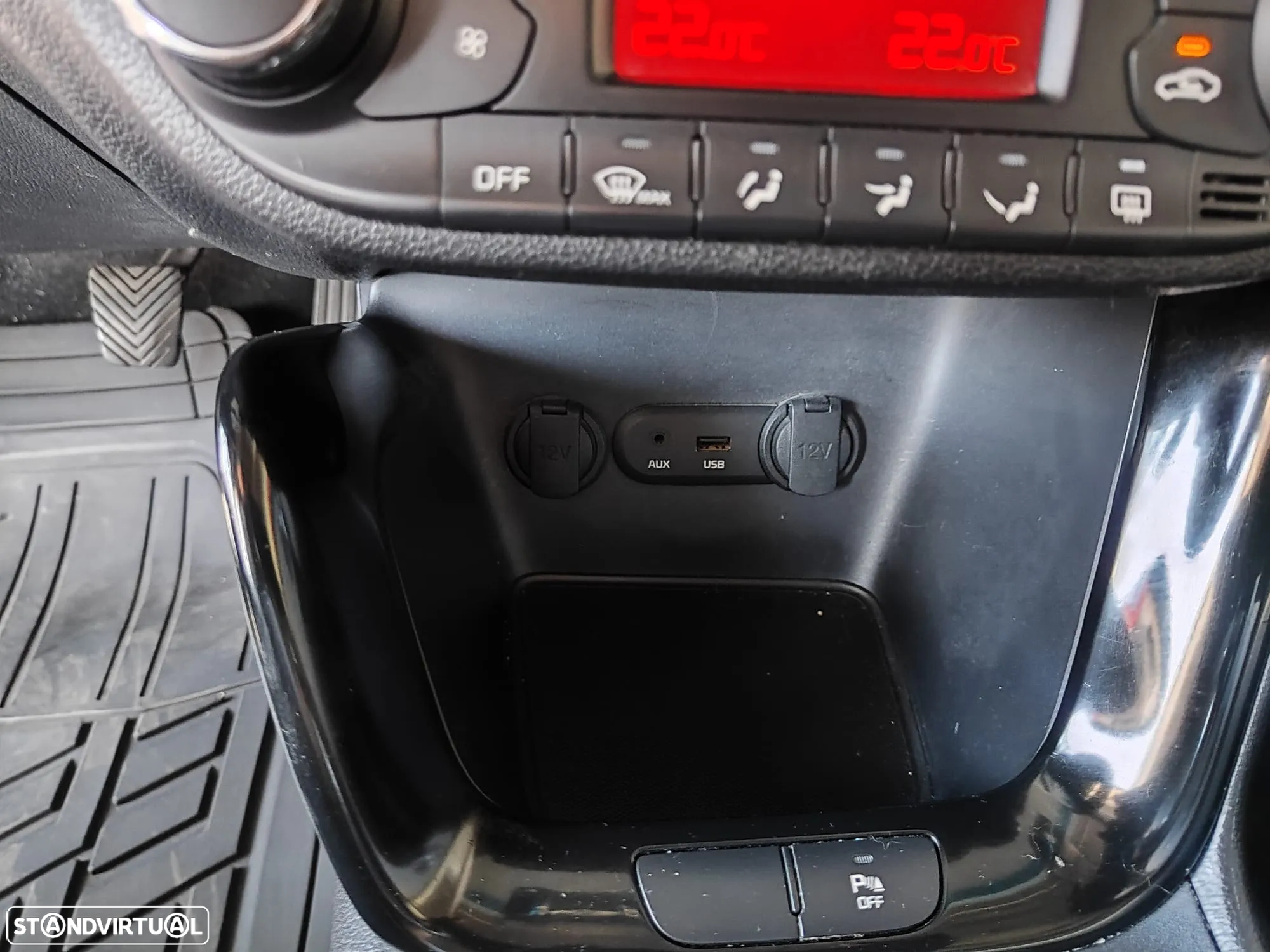 Kia Ceed SW 1.4 CRDi Nav Line - 32