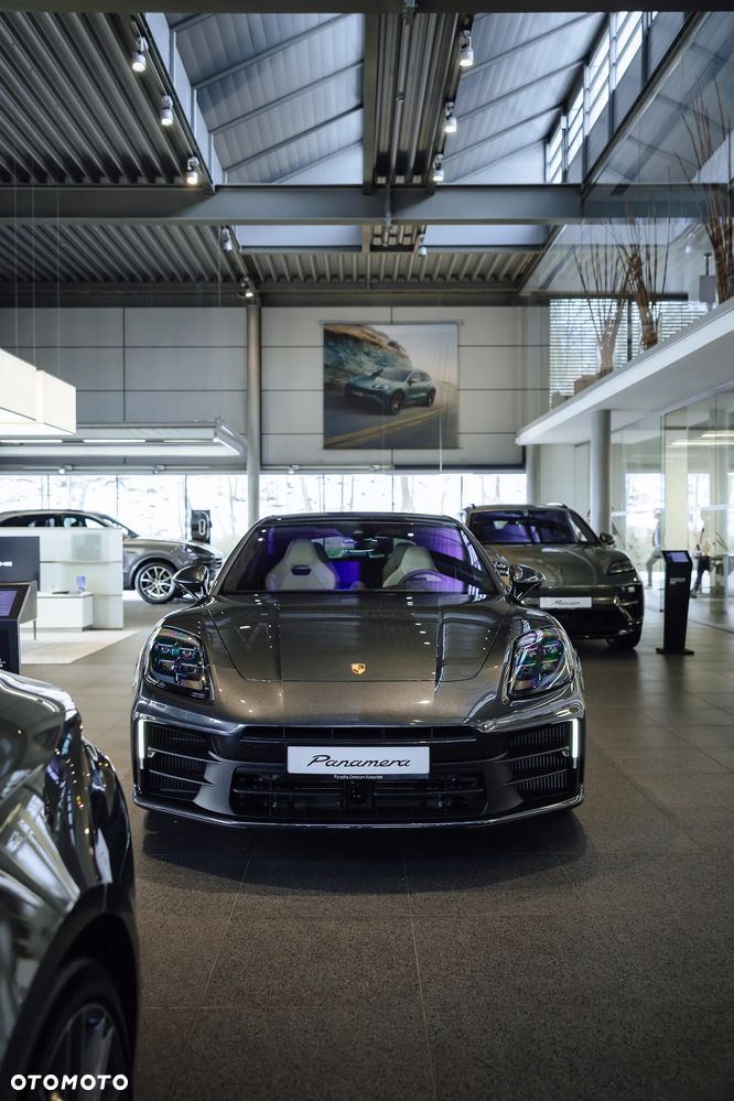 Porsche Panamera 4S E-Hybrid - 2