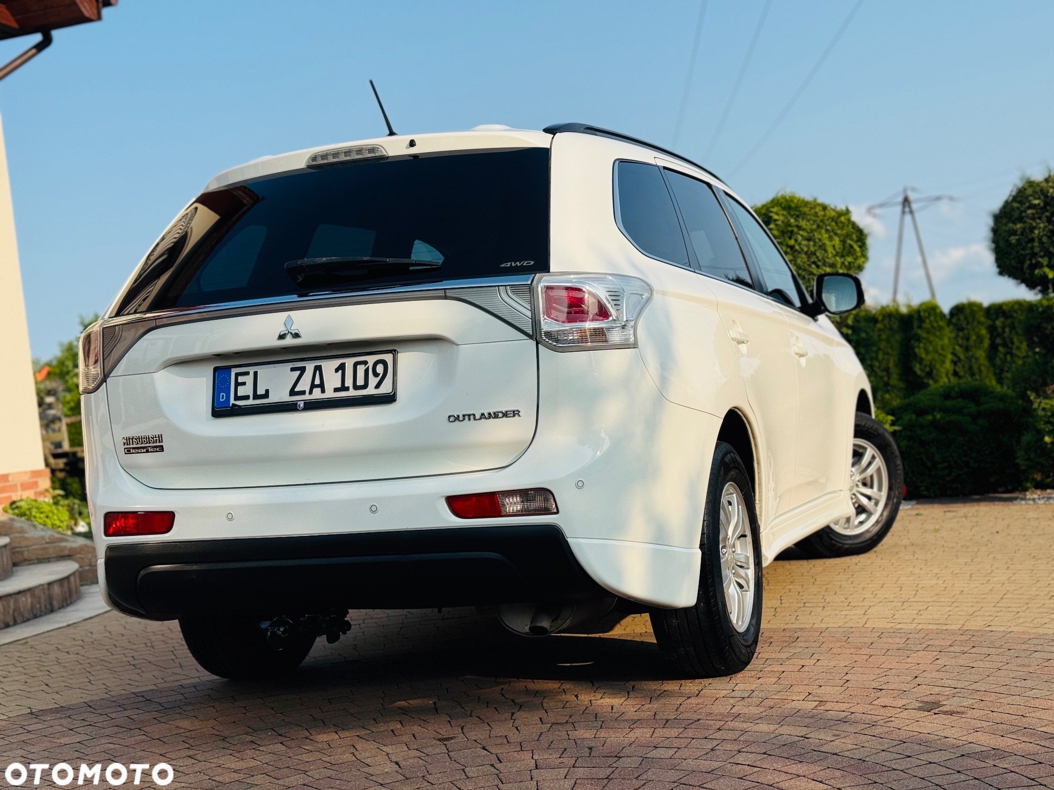 Mitsubishi Outlander 2.0 Intense + Navi 4WD CVT - 5
