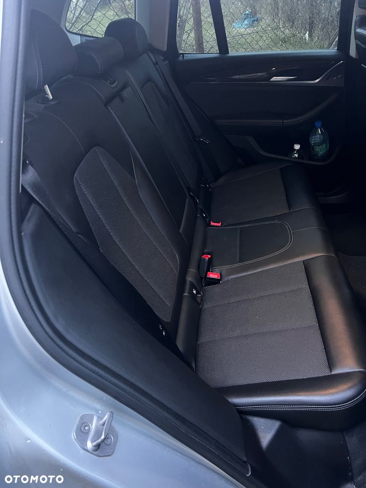 BMW X3 xDrive20d - 15