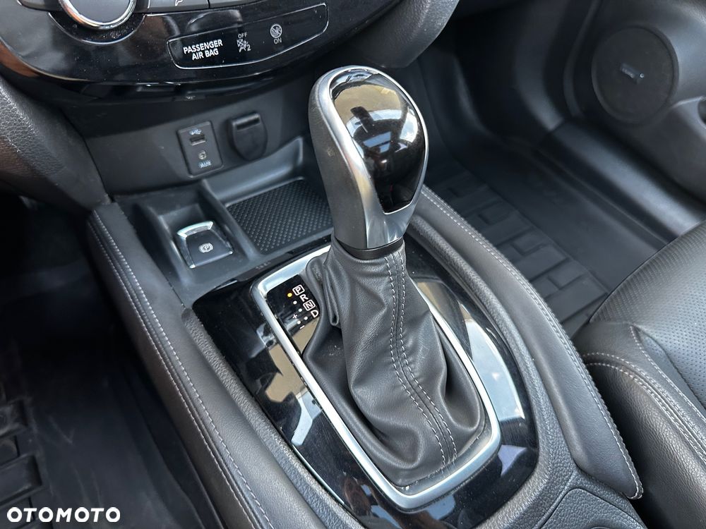 Nissan X-Trail 1.3 DIG-T Tekna 2WD DCT - 30