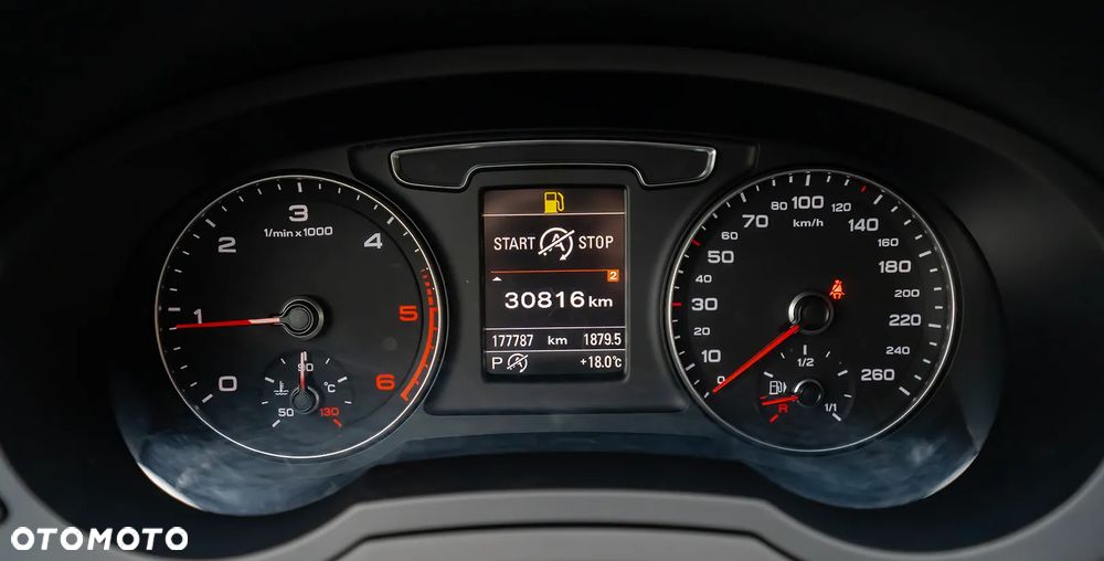 Audi Q3 2.0 TDI Quattro S tronic sport - 35