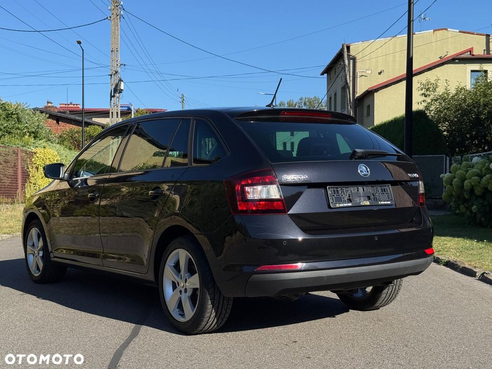 Skoda RAPID Spb 1.0 TSI Drive - 10