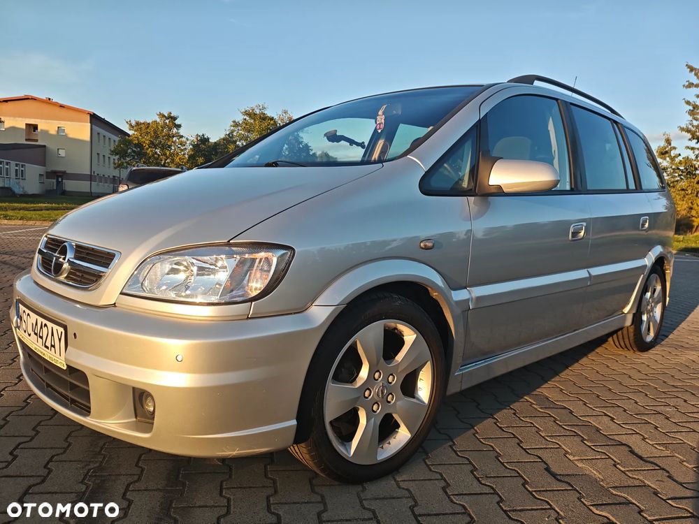 Opel Zafira 1.8 - 3