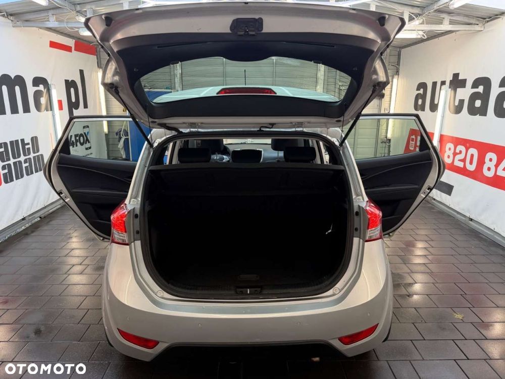 Hyundai ix20 - 34