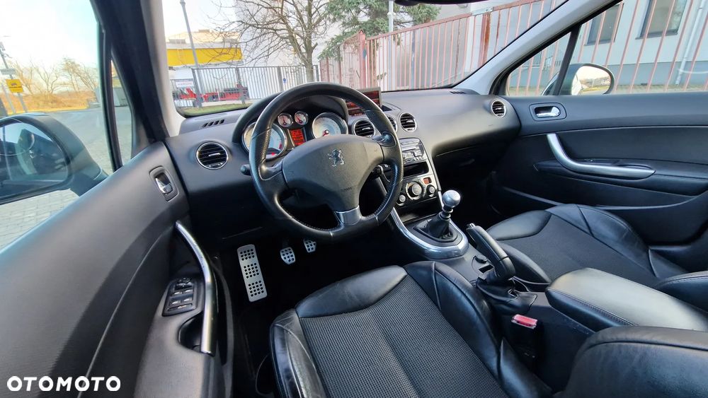 Peugeot 308 200 THP GTi - 32