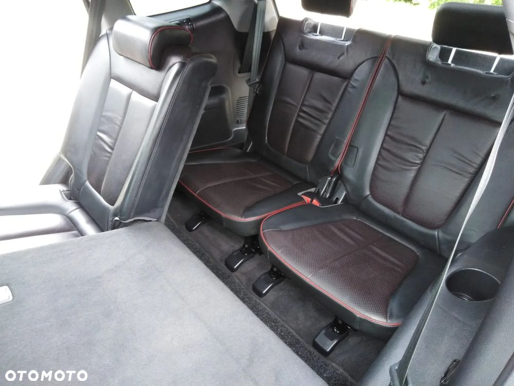 Hyundai Santa Fe - 17