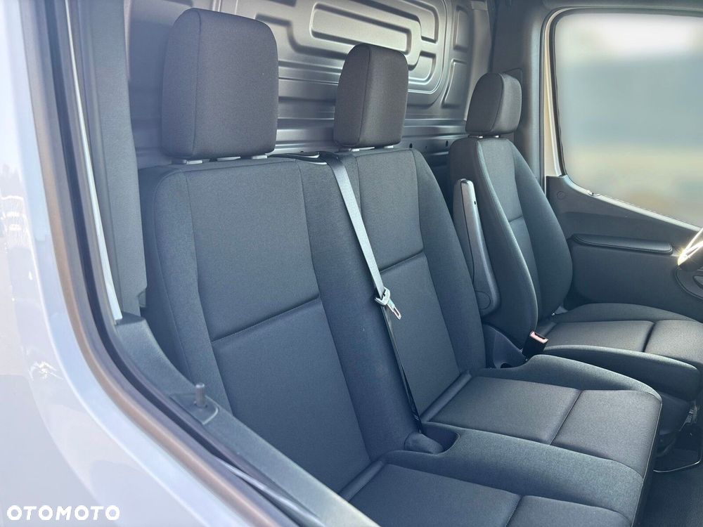 Mercedes-Benz Sprinter Sprinter 319 CDI Furgon PRO - 17
