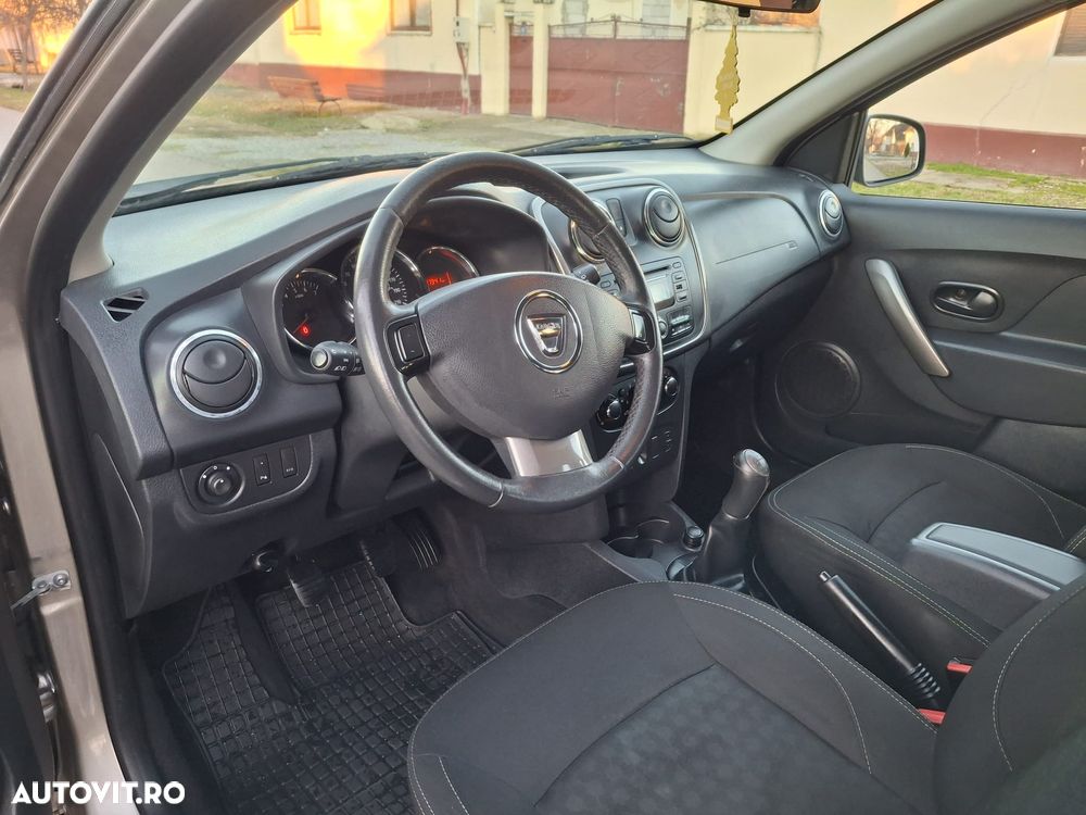 Dacia Logan 0.9 90CP Laureate - 6