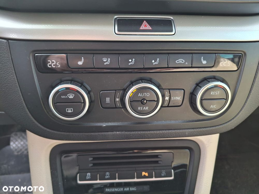 Seat Alhambra 2.0 TDI Ecomotive DSG Reference - 12