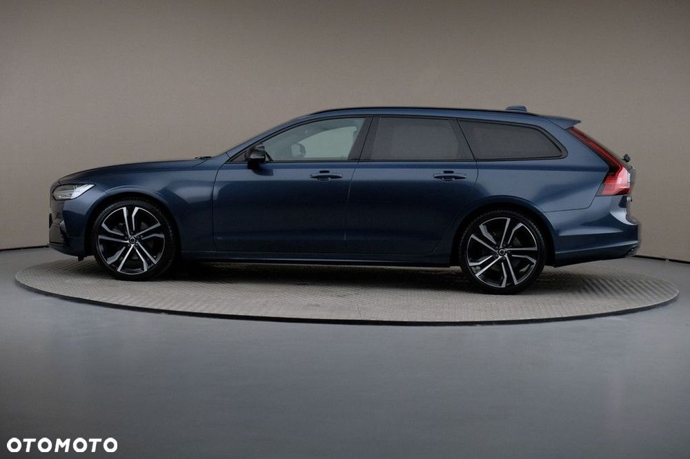 Volvo V90 B5 D AWD Ultimate Dark - 4