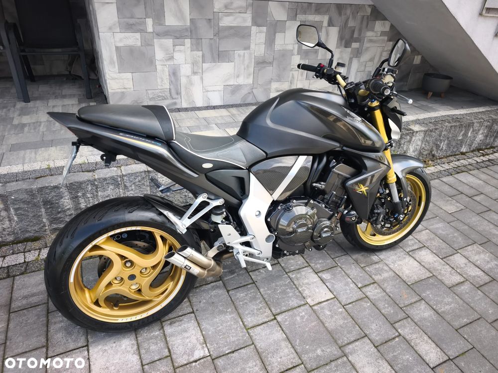 Honda CB - 30