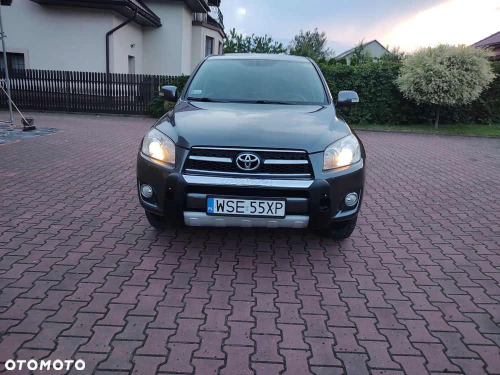 Toyota RAV4 2.2 D-4D Sol Platinium NAVI - 2