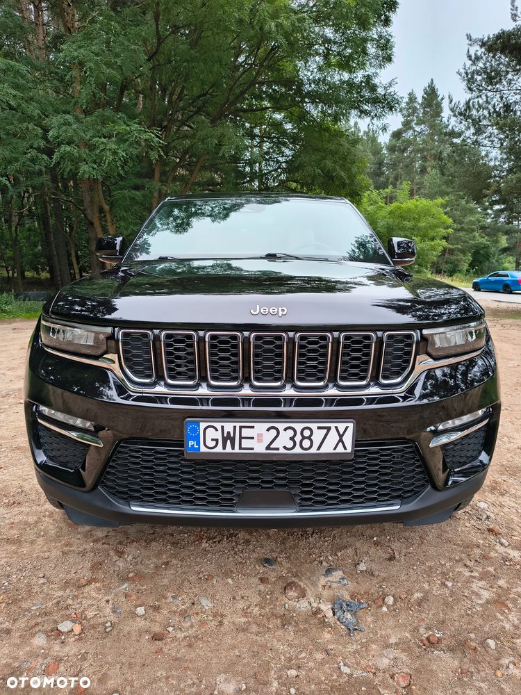 Jeep Grand Cherokee - 2