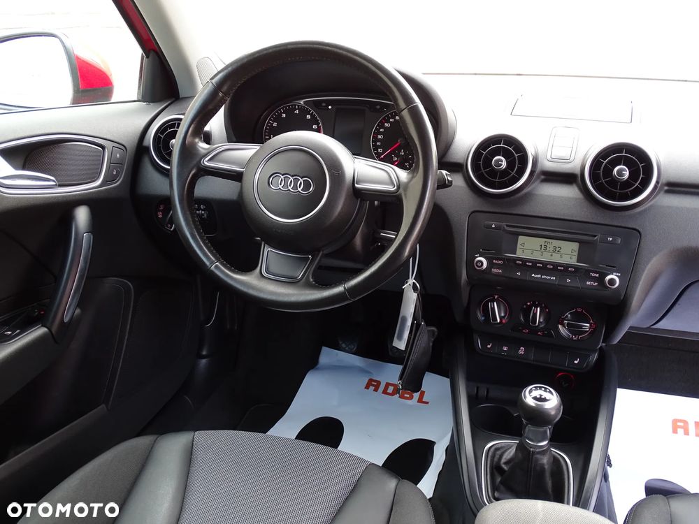 Audi A1 3-drzwiowe 1.4 TFSI Attraction - 8