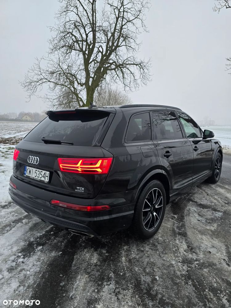 Audi Q7 - 7