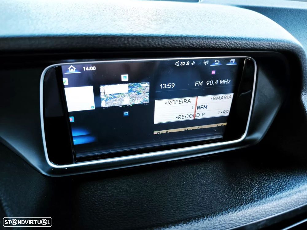 Mercedes-Benz E 250 CDi Avantgarde BlueEfficiency Auto - 32