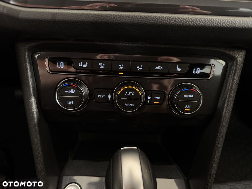 Volkswagen Tiguan Allspace - 22