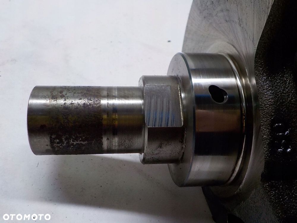 JAGUAR XF LAND ROVER PEUGEOT 2.7 TD HDI WAŁ KORBOWY 5Q6331AB 6Q6211BA - 2