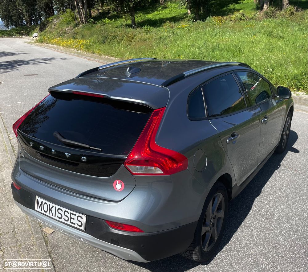 Volvo V40 Cross Country D2 Momentum - 30