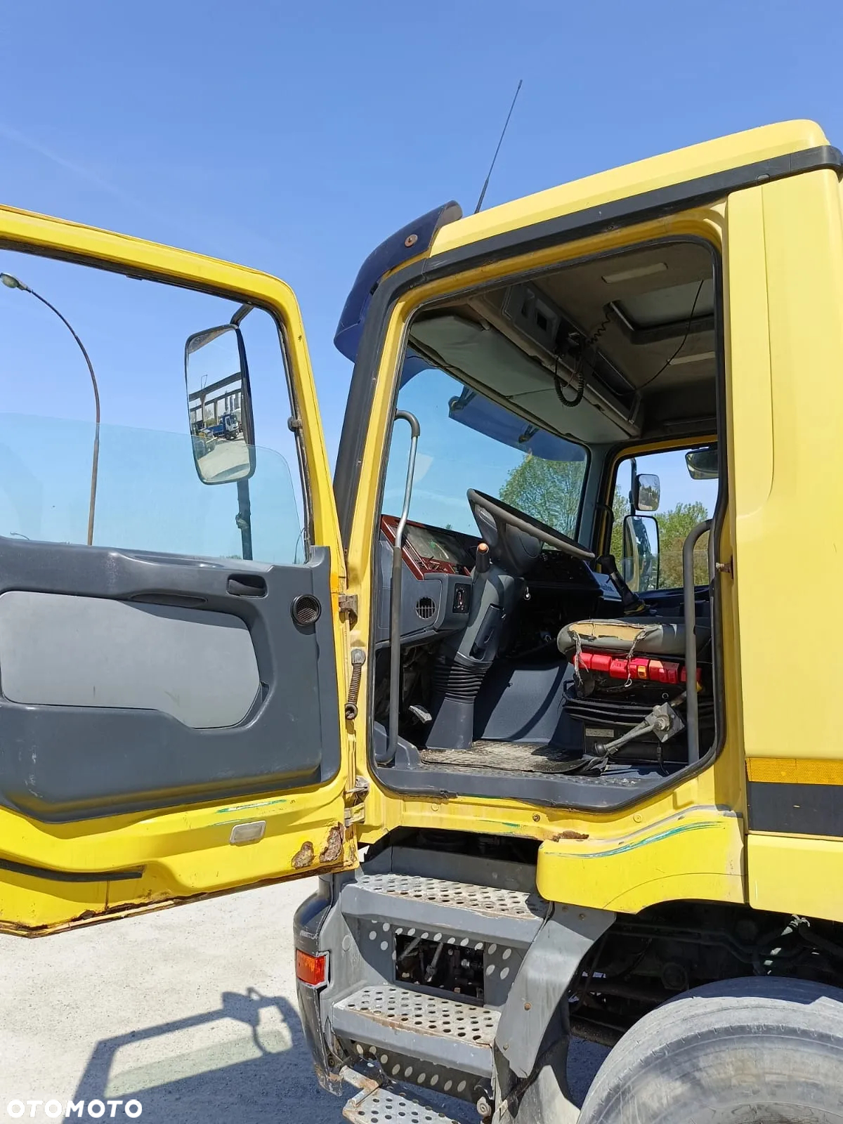 Mercedes-Benz 4143 - 13