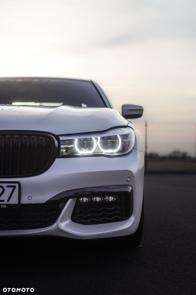 BMW Seria 7 - 13