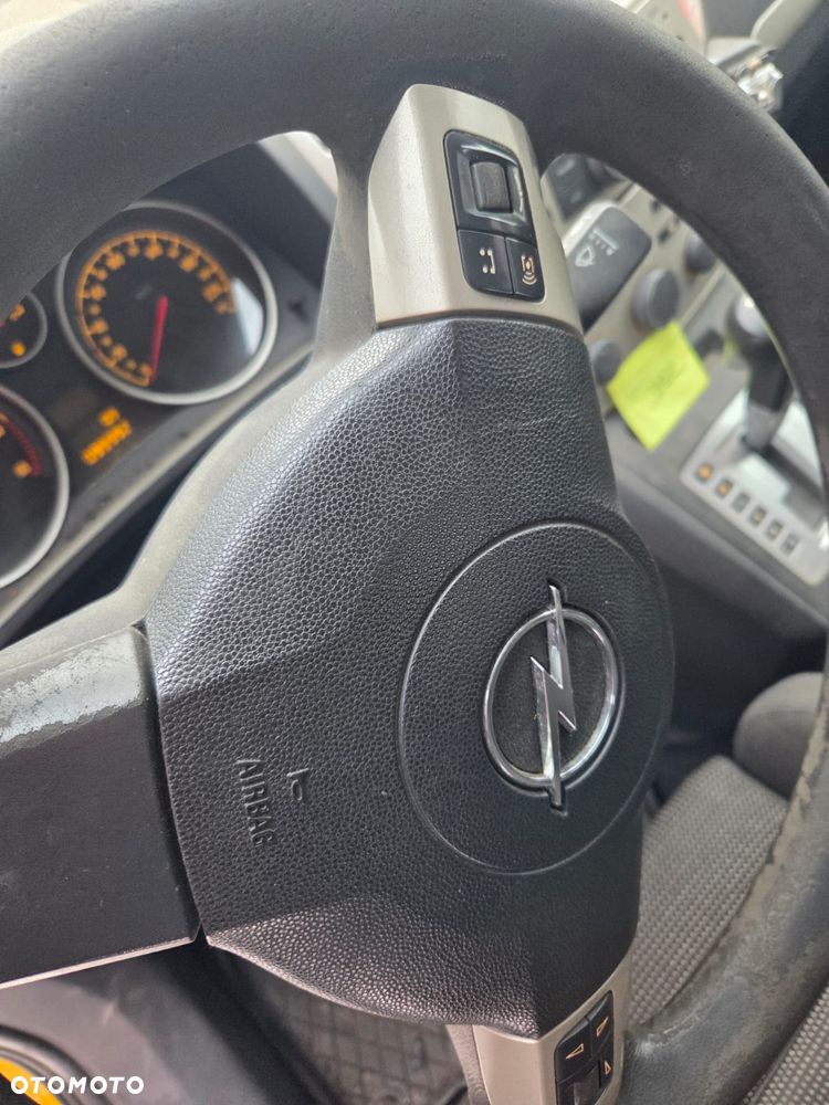 Opel Zafira pomoc drogowa, auto serwisowe dla mechanika, hak - 7