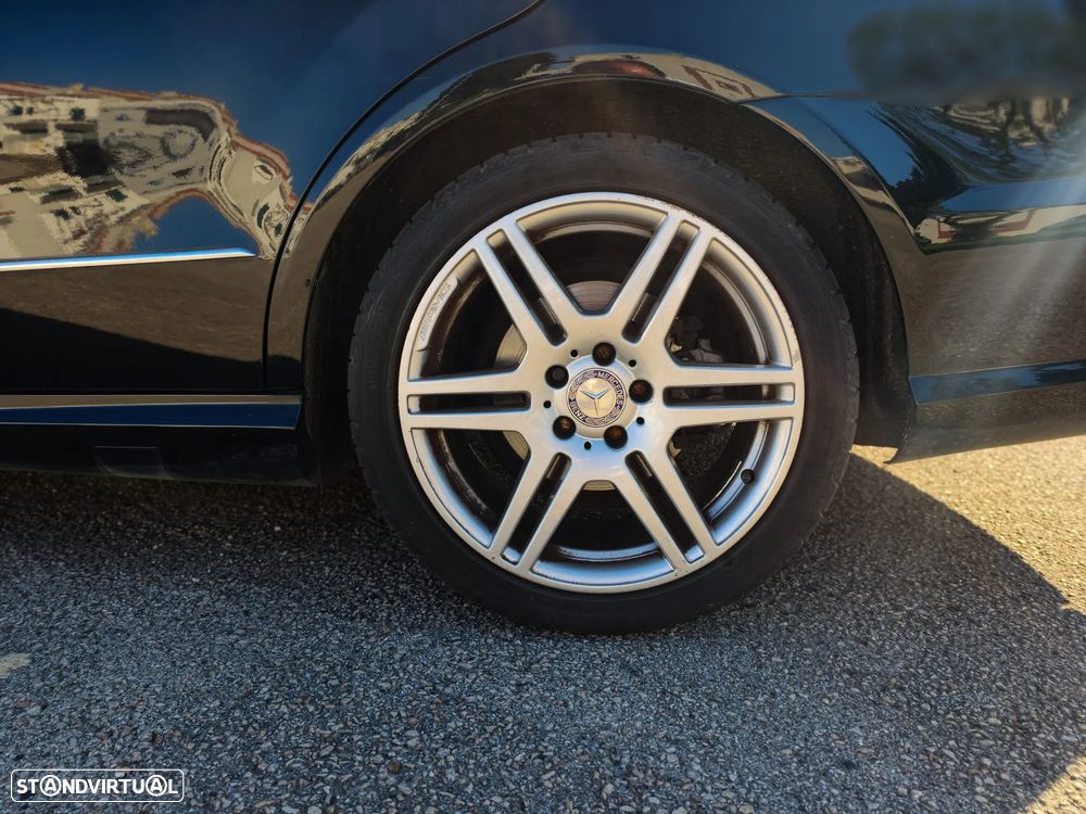 Mercedes-Benz E 250 CDI Avantgarde BlueEfficiency Auto. - 16