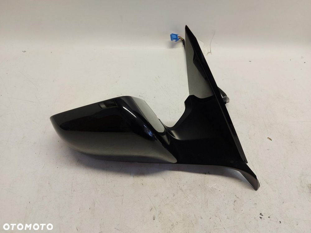 TESLA MODEL Y 2022r LUSTERKO PRAWE 13PIN RHD - 3