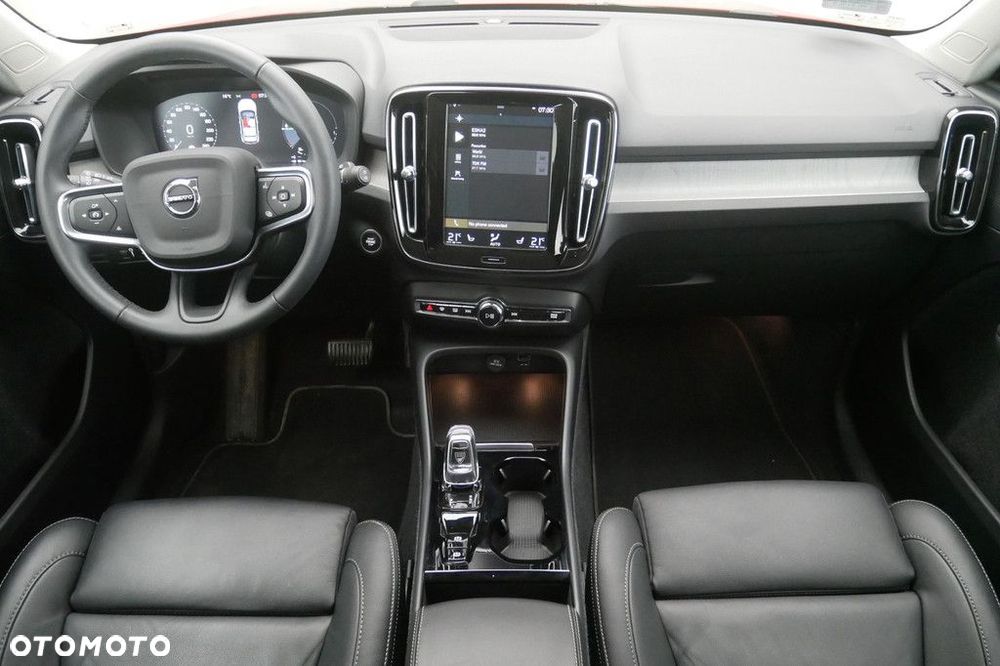 Volvo XC 40 - 8