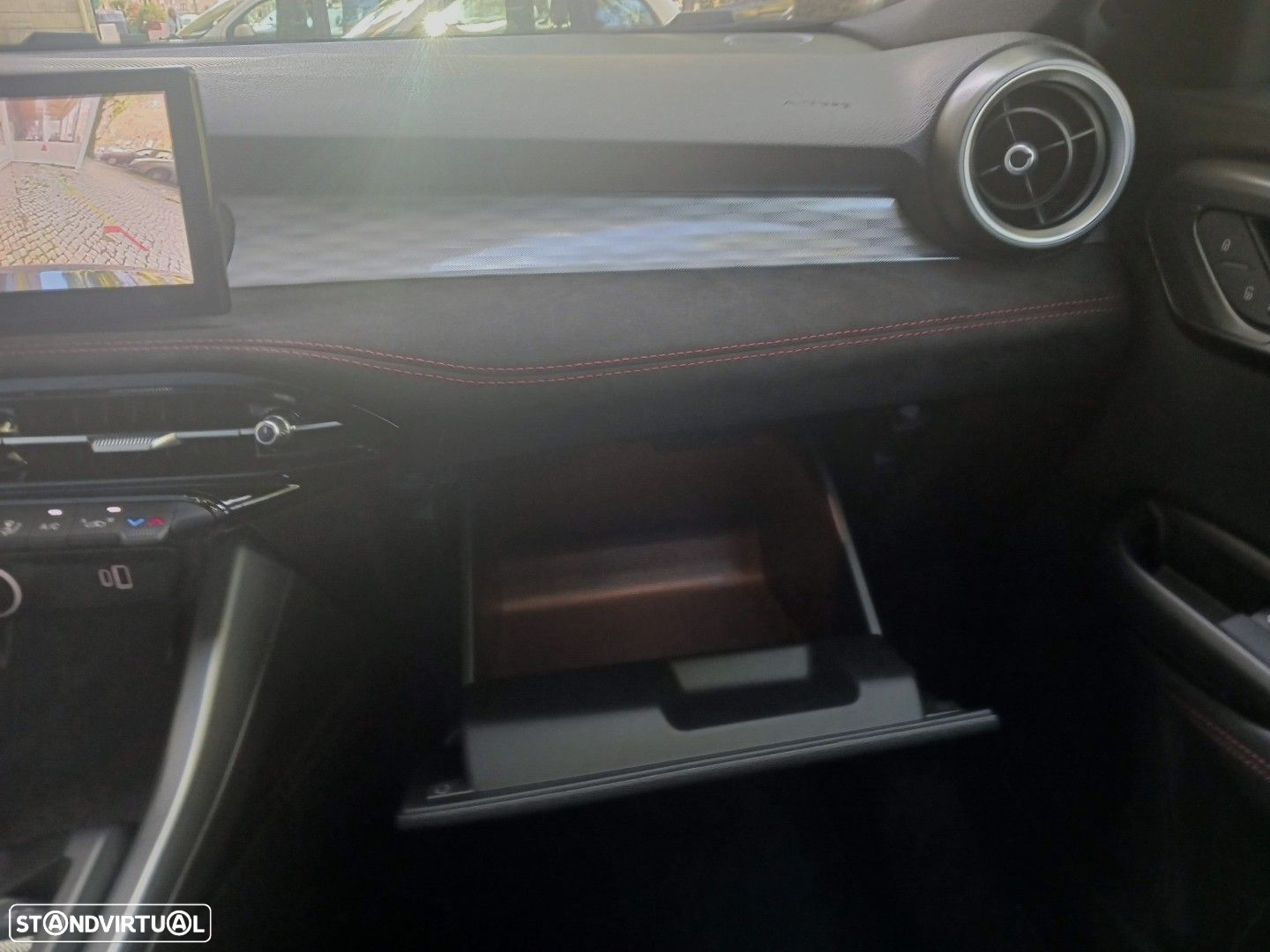 Alfa Romeo Tonale 1.5 Hybrid Veloce - 27