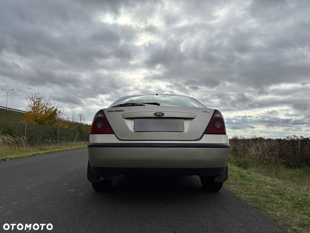 Ford Mondeo 2.0 TDCi Ambiente - 5