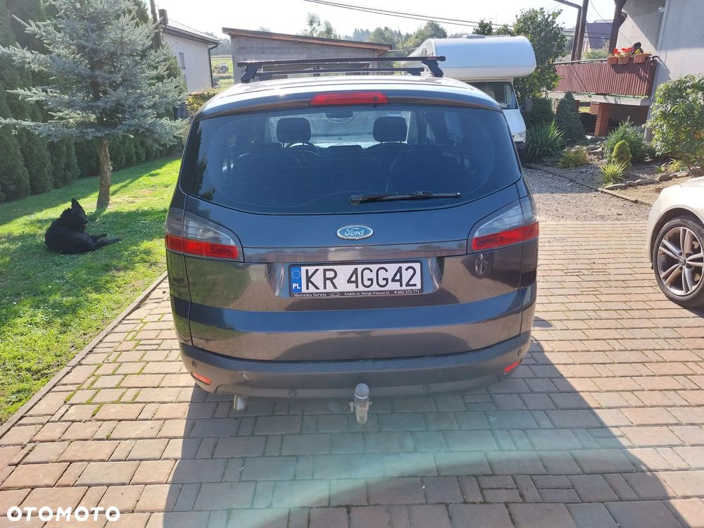 Ford S-Max 2.0 TDCi Ambiente - 4