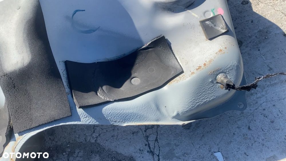 ZBIORNIK PALIWA FORD MUSTANG V 10-14 AR33 9K007 AB - 5