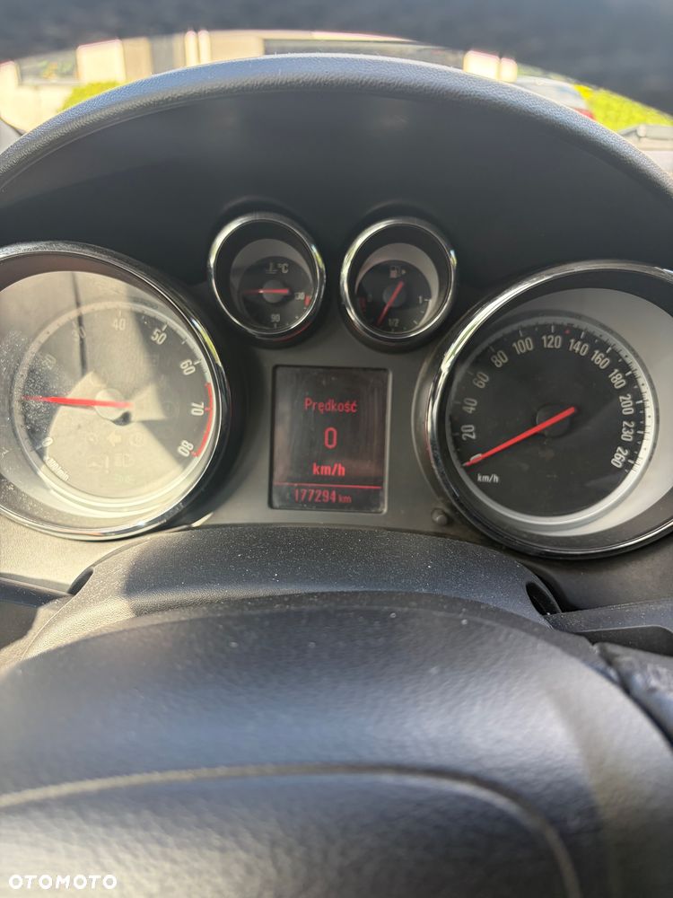 Opel Astra 1.4 T Active EU6 - 9