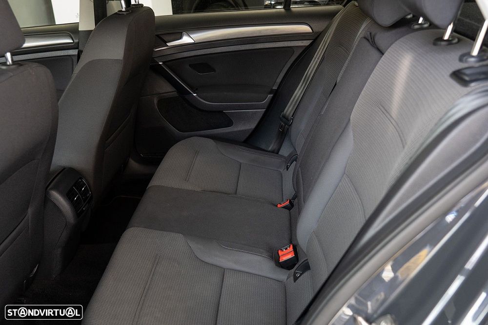 VW e-Golf Standard - 39