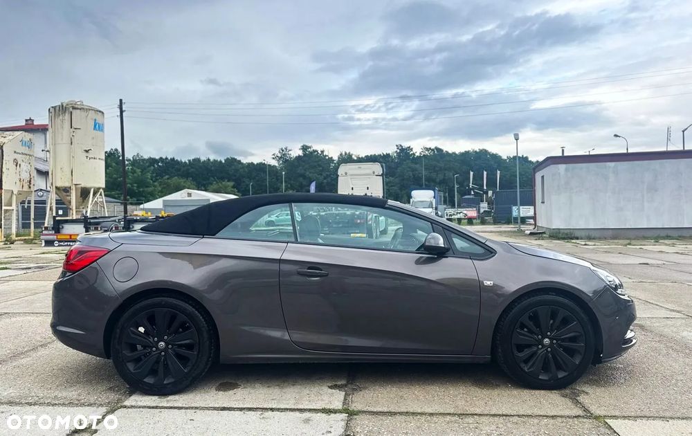 Opel Cascada - 26