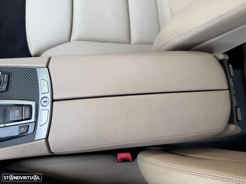 BMW 740 - 30