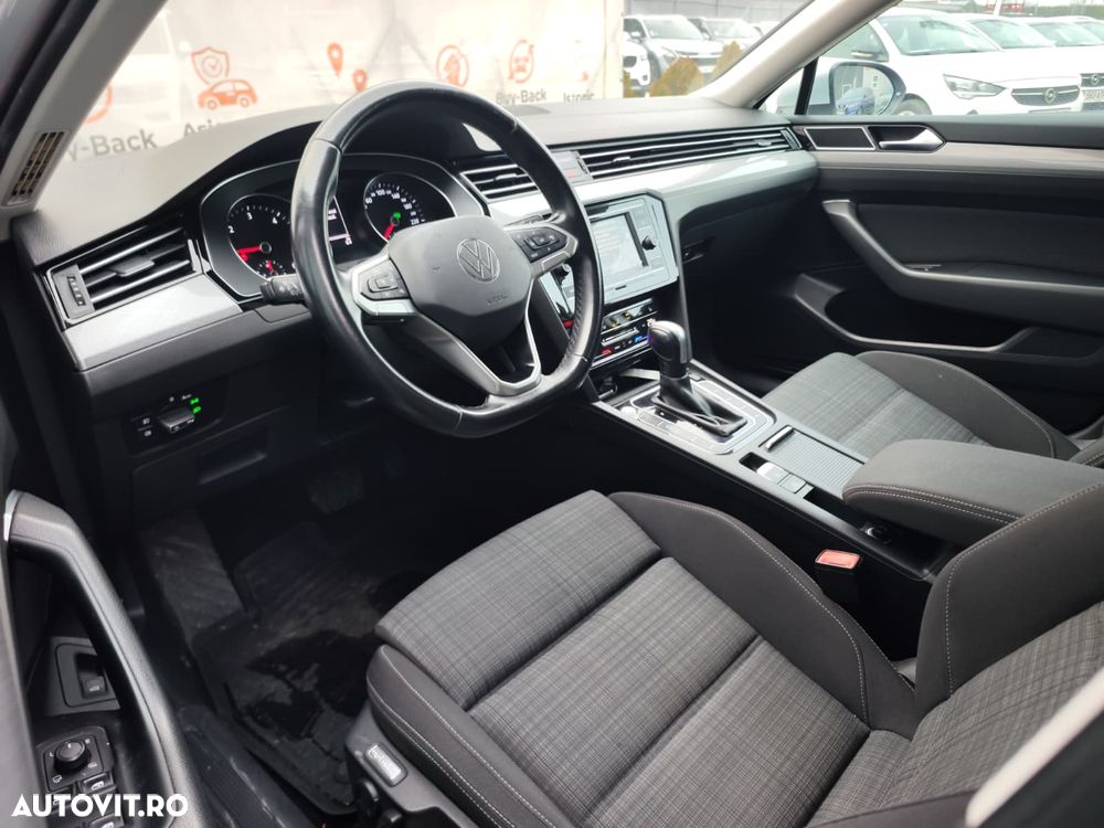 Volkswagen Passat - 8