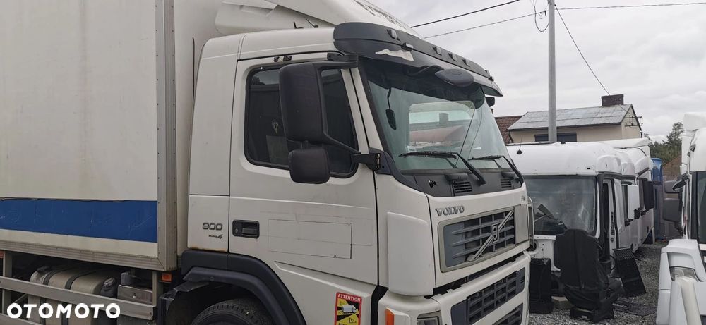 VOLVO FM13 NISKA KABINA DZIENNA 2008 EURO 5 - 3