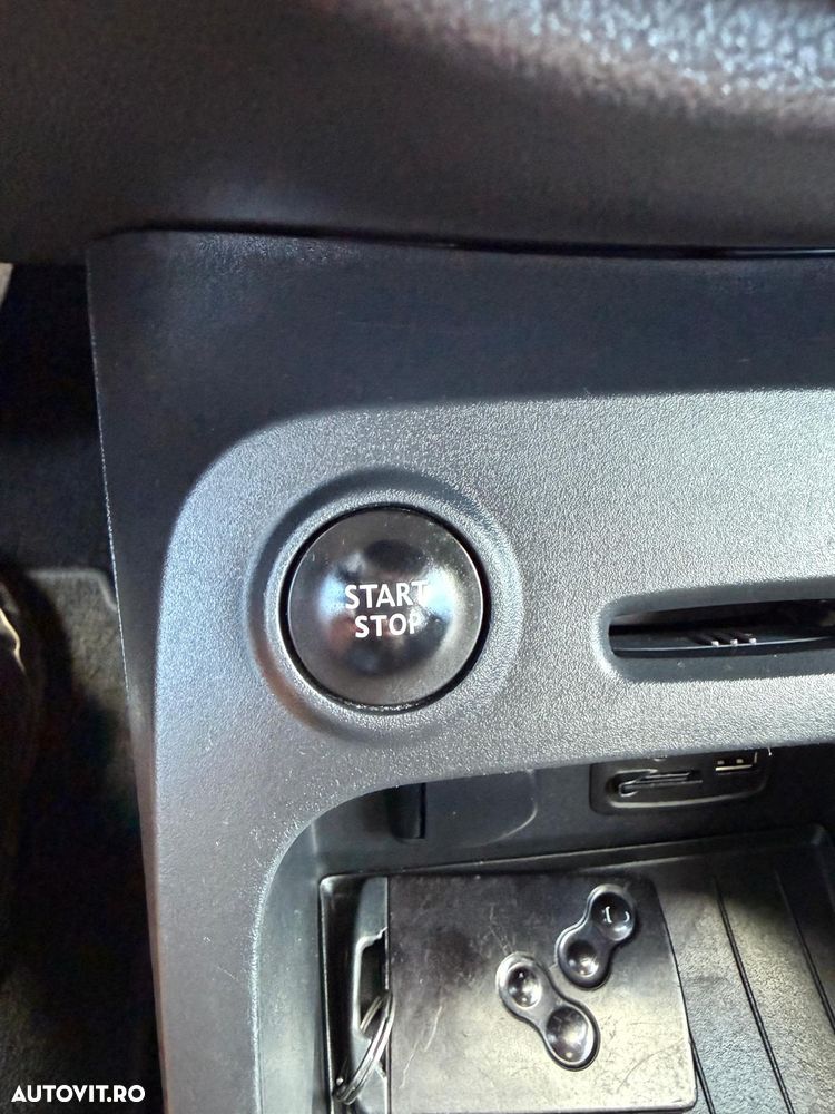 Renault Captur ENERGY dCi 90 EDC XMOD - 33