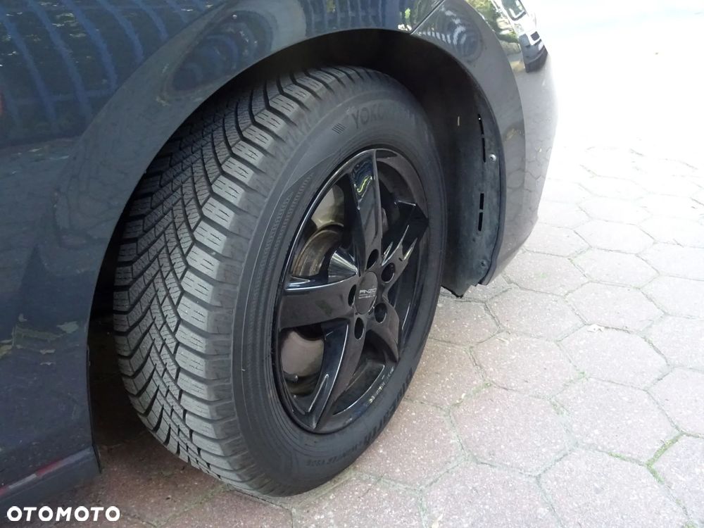 Volkswagen Golf VIII 2.0 TDI Life - 9