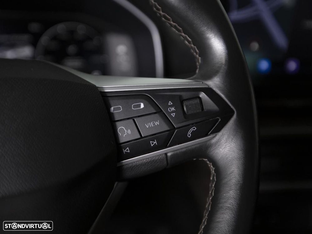 SEAT Leon 1.4 e-Hybrid Xcellence DSG - 16